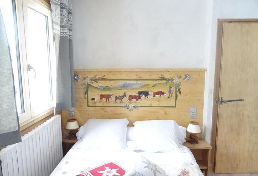آپارتمان یک خوابه با دری مشترک که هال را جدا می کند., Apart Hotel & Spa La Destière