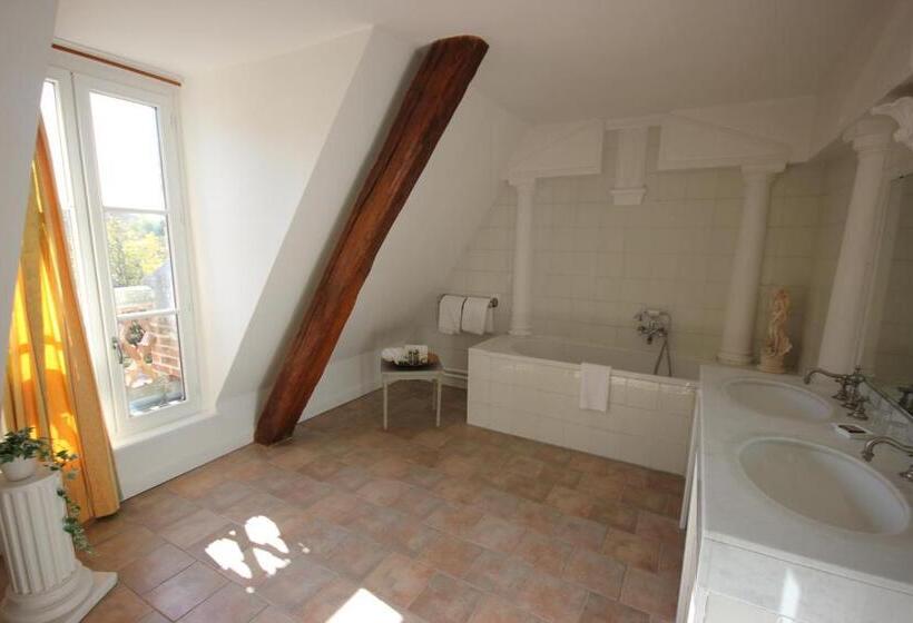 Номер Стандарт, Hostellerie Du Chateau Les Muids