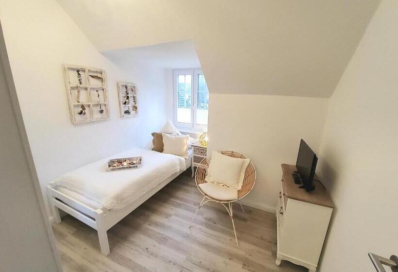 庭の見える１ベッドルームアパートメント, Landhotel Garni Zur Linde
