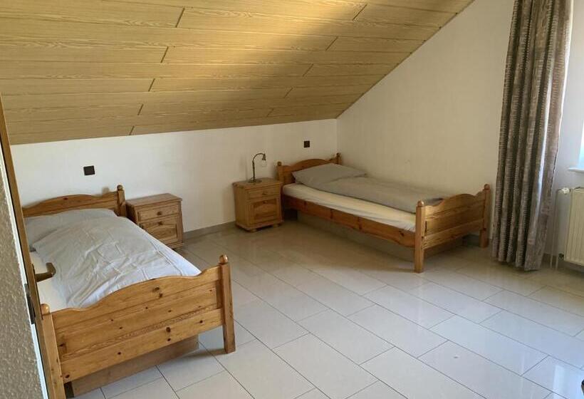 Номер Стандарт, City Hotel Dinslaken