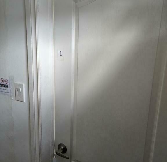 스탠다드 룸 공동 욕실, Affordable/quiet Private Room