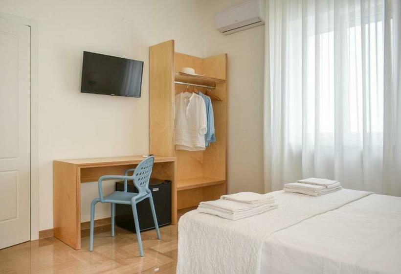 اتاق استاندارد, Ammarèa B&b
