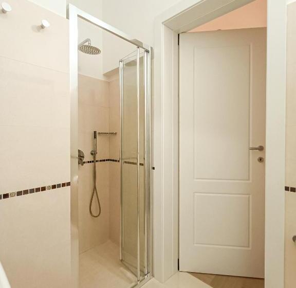 اتاق استاندارد, Ammarèa B&b