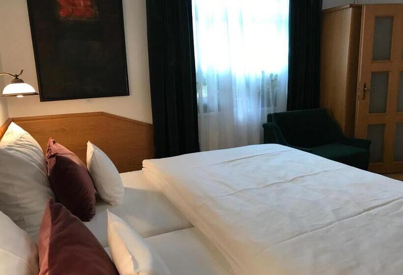 Люкс Повышенной Комфортности, Antik Hotel Sofia