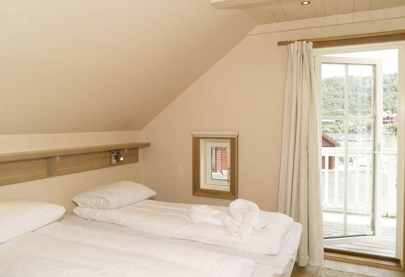 3间卧室的房子, Farsund Resort
