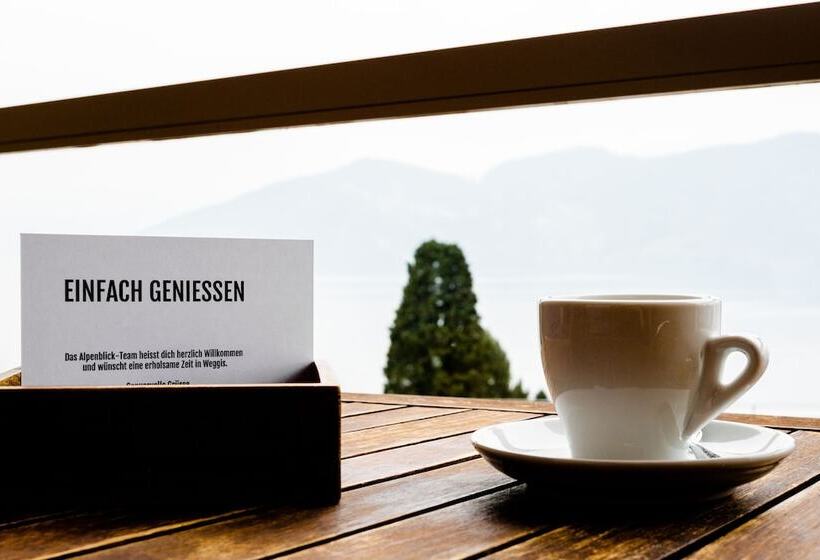 חדר יחיד בסיסי, Alpenblick Weggis   Panorama & Alpen Chic