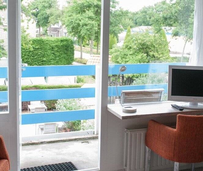 Номер Стандарт с Балконом, Kijkduin