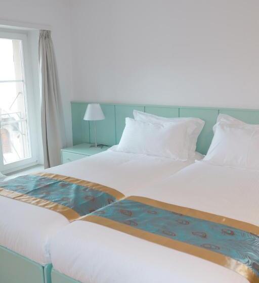 Люкс Superior, Swiss Hotel La Couronne