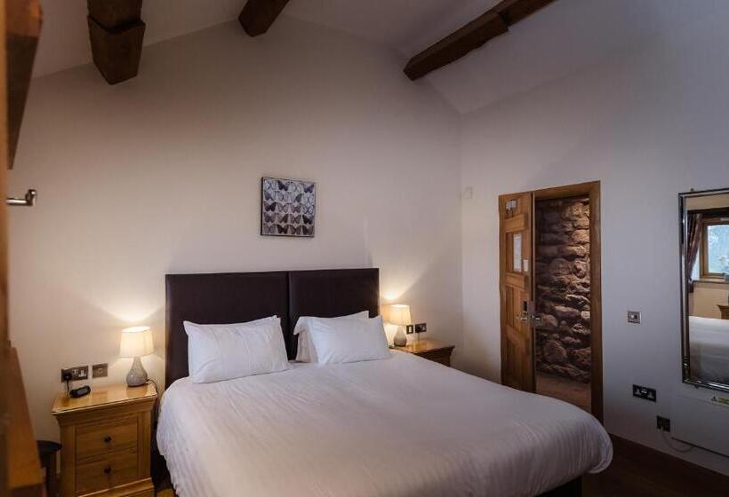 Номер Стандарт, Heaton House Farm