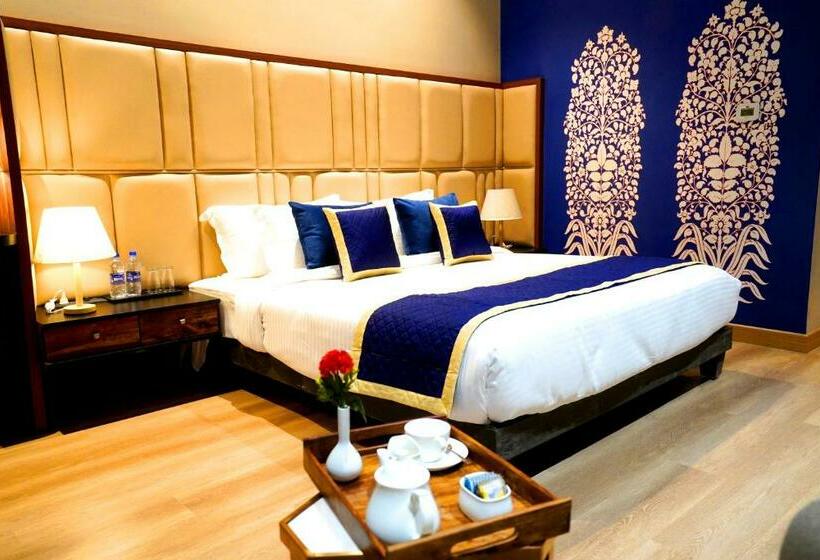 带阳台的豪华间, The Nest Luxury Resort