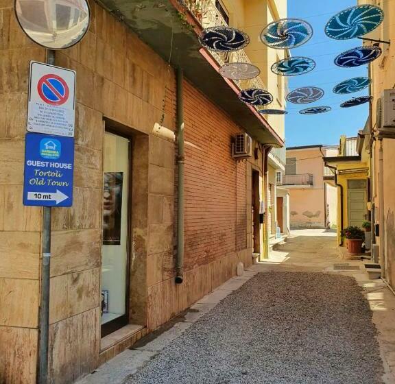 Номер Стандарт с Балконом, Sardiniarooms Tortolì Old Town