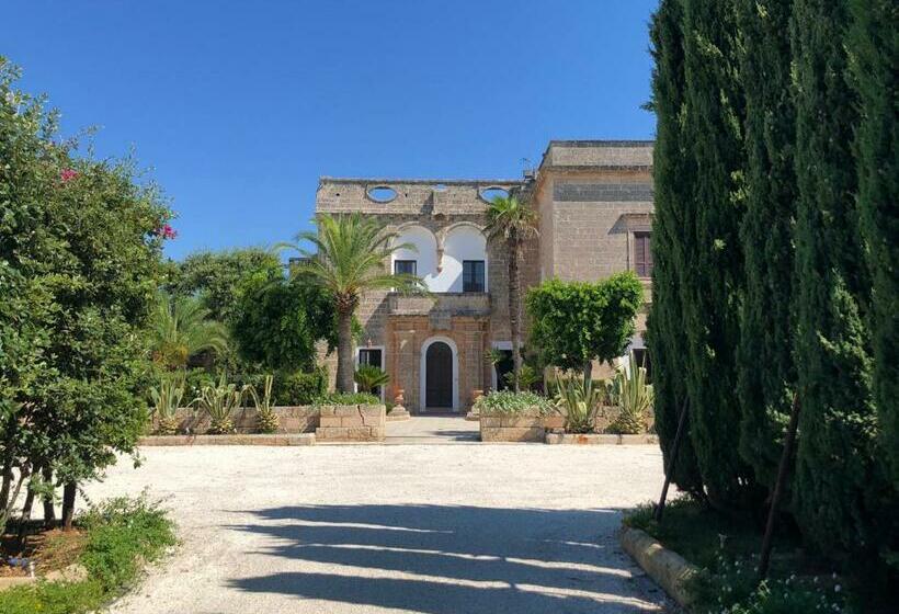Номер Стандарт Вид на Сад, Villa Romasi