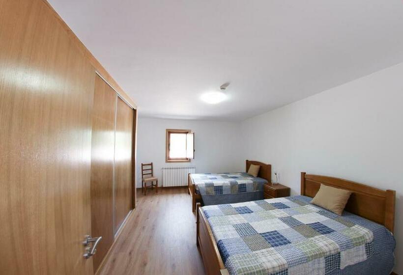 Номер Стандарт, A Casa De Salsas