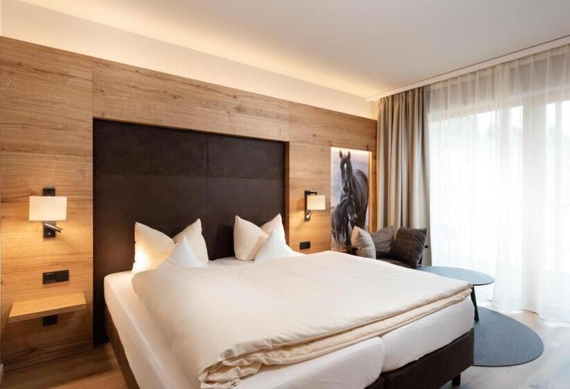 Номер Стандарт с Балконом, Familotel Schreinerhof