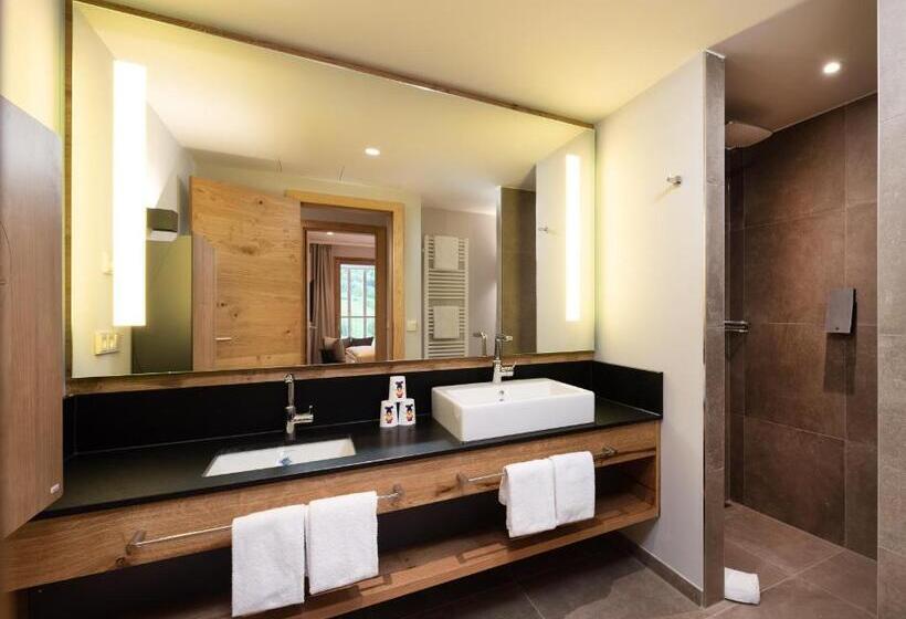 Апартаменты 2 Спальни, Familotel Schreinerhof