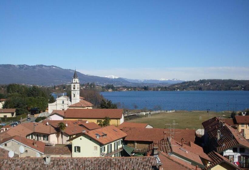 Номер Стандарт Вид на Озеро, La Locanda