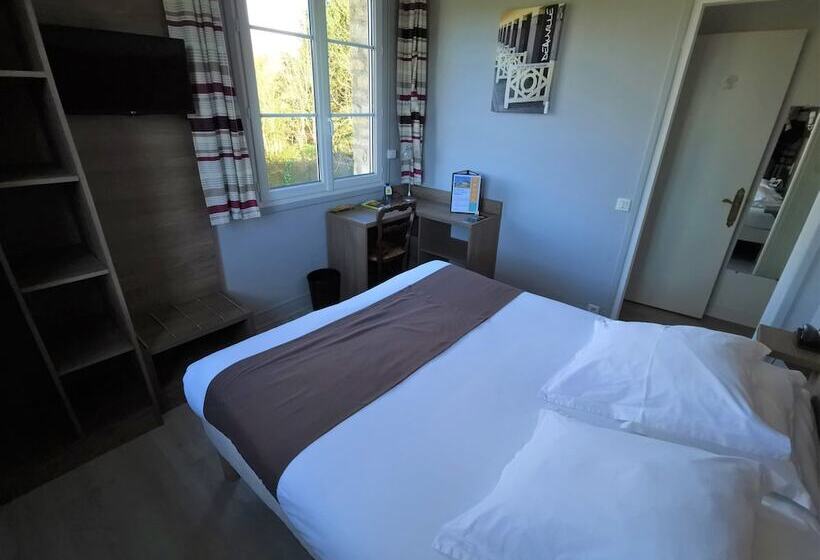 חדר סטנדרט, Logis Hotel Le Relais De La Poste Restaurant Le Fil Du Temps