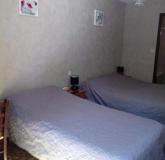 Номер Стандарт, Relais De Frejeroques