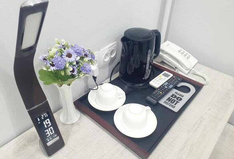 اتاق استاندارد با بالکن, Shosh Boutique