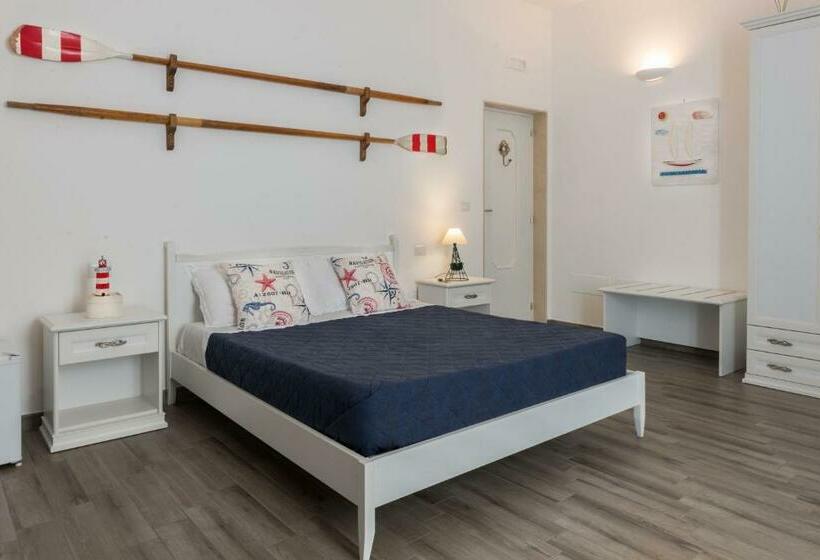 اتاق استاندارد چهار تخته, B&b Rotta Mediterranea
