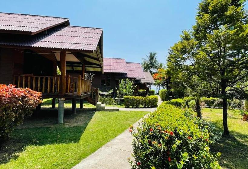 Номер Стандарт Вид на Бассейн, Koh Yao Seaview Bungalow