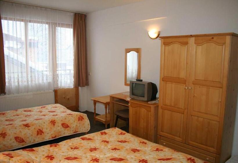 Номер Стандарт Трехместный, Family Hotel Bisser