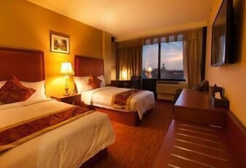 سوئیت برای معلولان, Ramada By Wyndham Flushing Queens