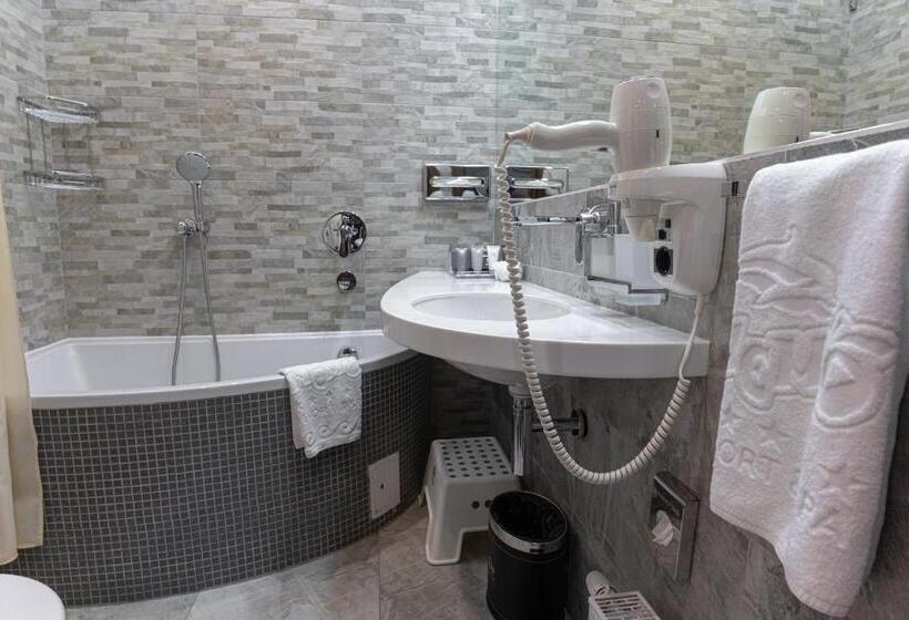 اتاق استاندارد با چشم‌انداز دریا, Nemo Hotel Resort & Spa