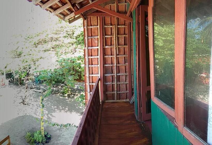 Номер Стандарт Индивидуальный Совместная Ванная, Harry S Ocean House Watukarung Homestay