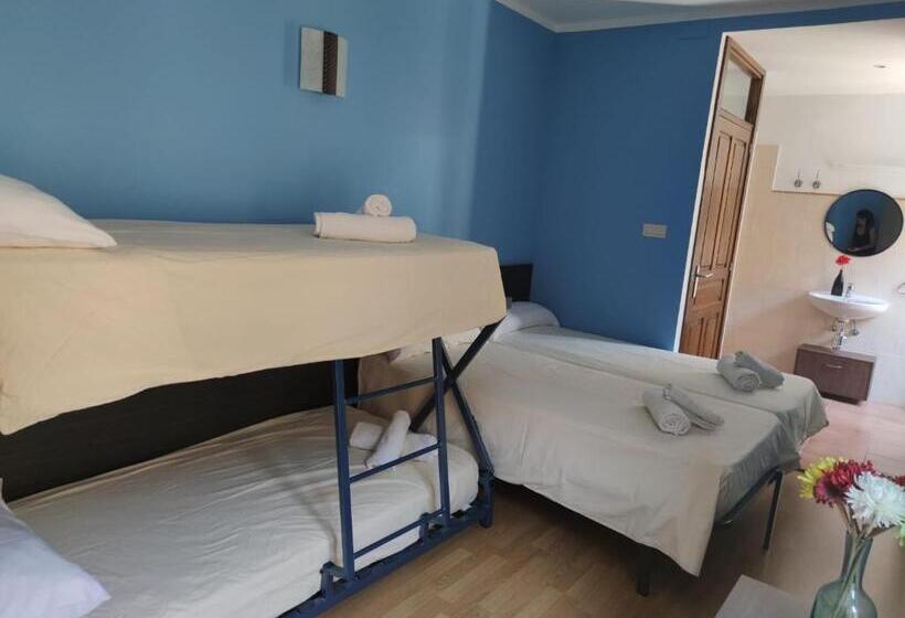 Четырехместный Номер Стандарт, Albergue Rural L Almada De Yebra