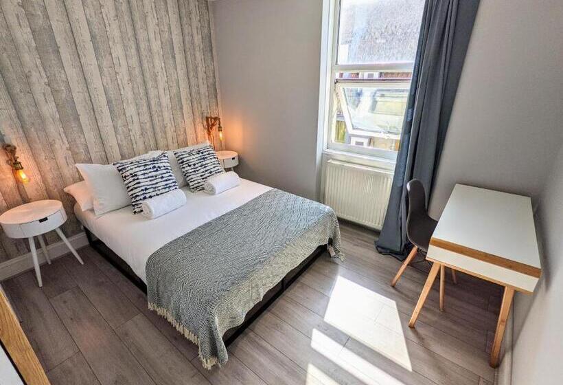 Номер Стандарт, Saltwater Guest House