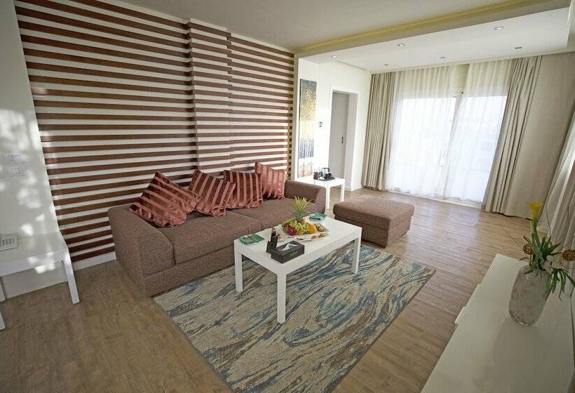 سوییت لوکس, Sunrise Montemare Resort Grand Select