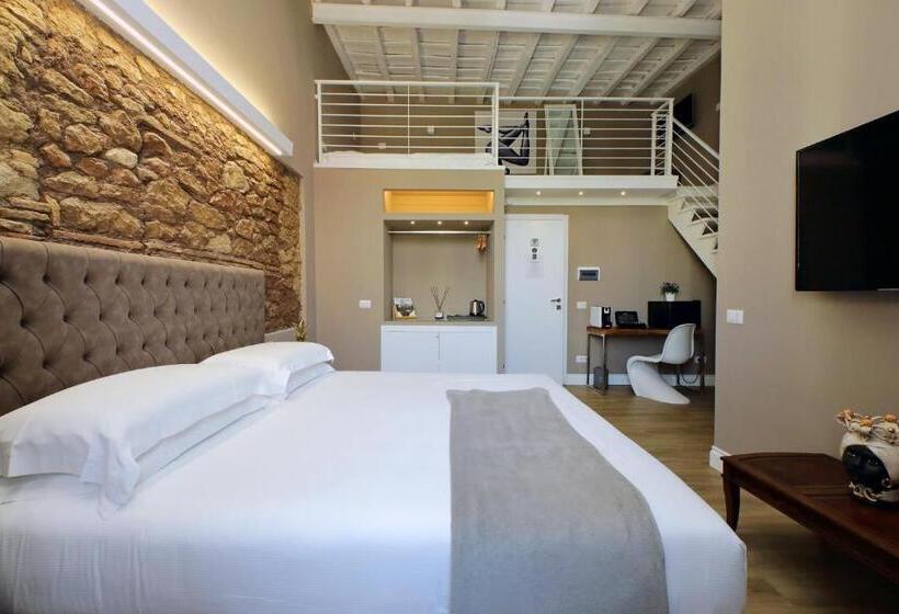 Полулюкс Повышенной Комфортности, Il Borgo Your Luxury Suites Giubileo 2025
