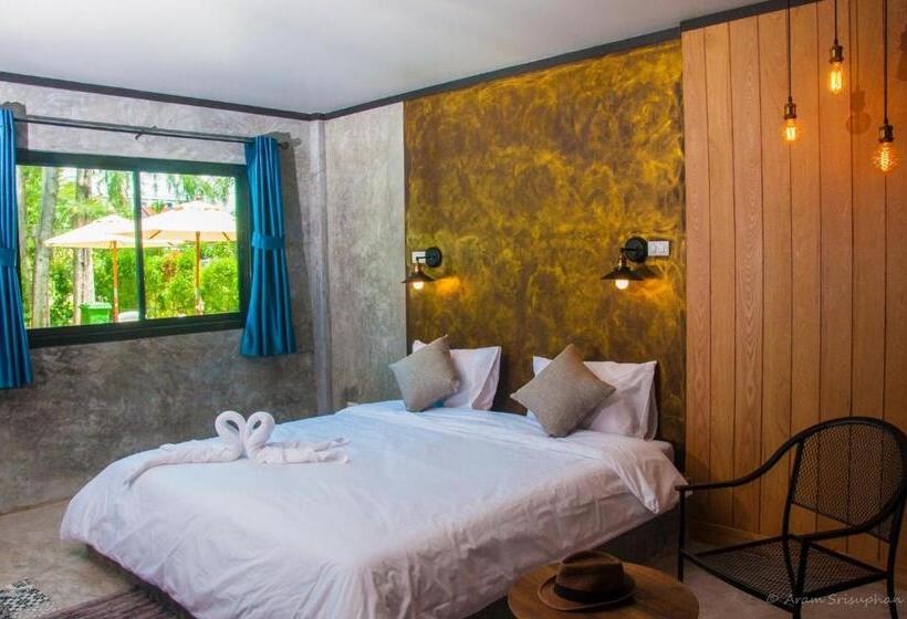 اتاق استاندارد با تخت بزرگ, Ongsa House