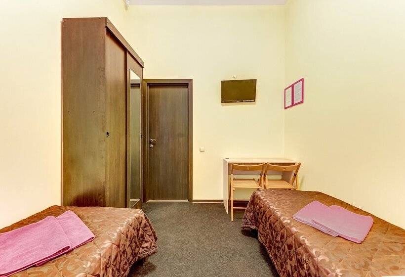 Quarto Economy, Superhostel On Nevskiy 95