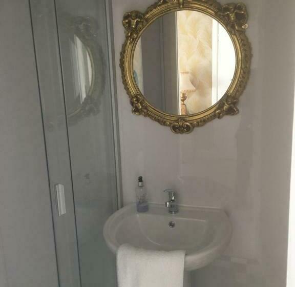 Стандартный Номер Кровать Кинг, Bluebells Guest House
