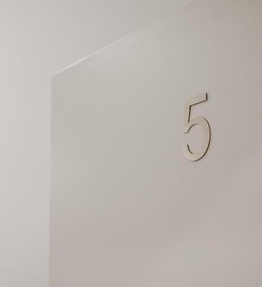 Habitación Triple Estándar, Pensión Mastil 16