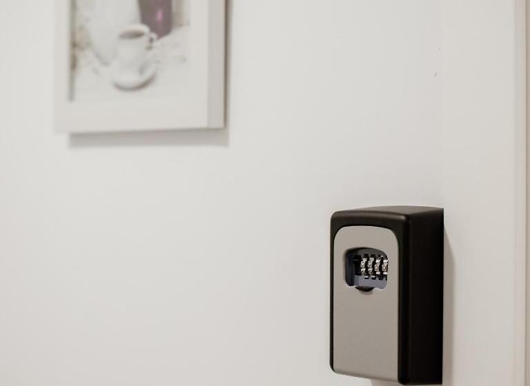Habitación Cuádruple Estándar, Pensión Mastil 16