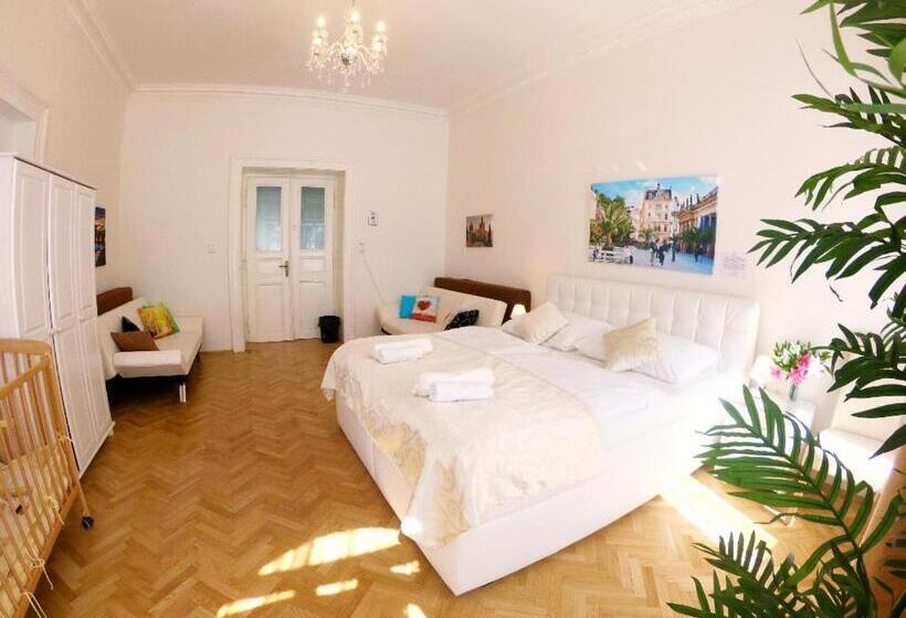 Apartamento 1 Dormitório, Prague Palace   Wenceslas Square