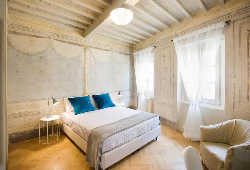 اتاق لوکس, Il Piccolo Cavour Charming House B&b