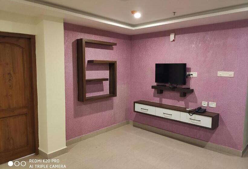 Family Suite, Sree Gokulam Apartments