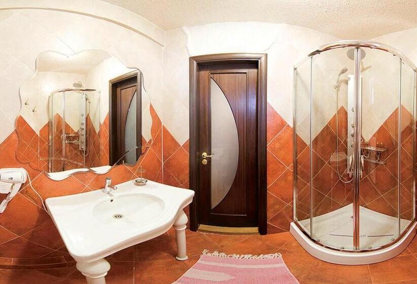 Apartamento 2 Dormitórios, грибова хата