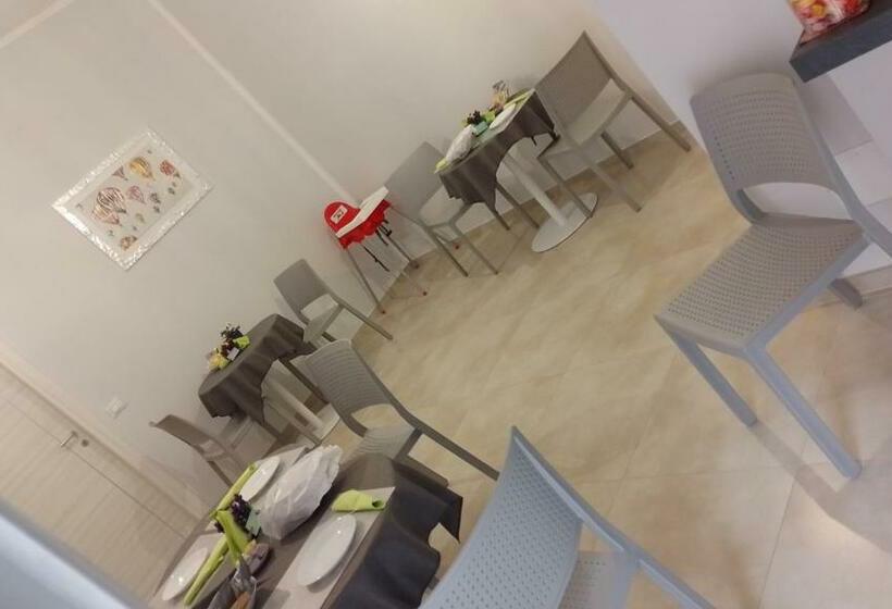 اتاق لوکس با تخت بزرگ, La Corte Di Bismary B&b