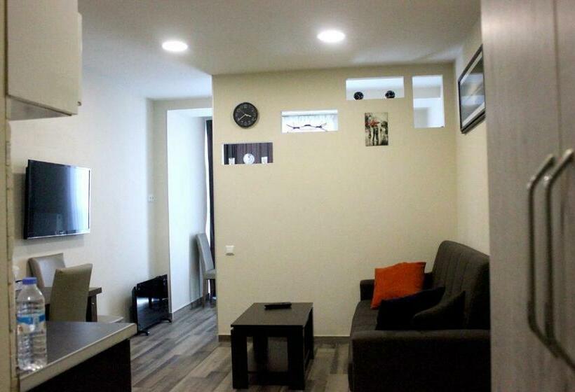 سوییت, New Gudauri Loft 2   Mountain Harmony, Quiet & Cosy Place Next To Main Lift