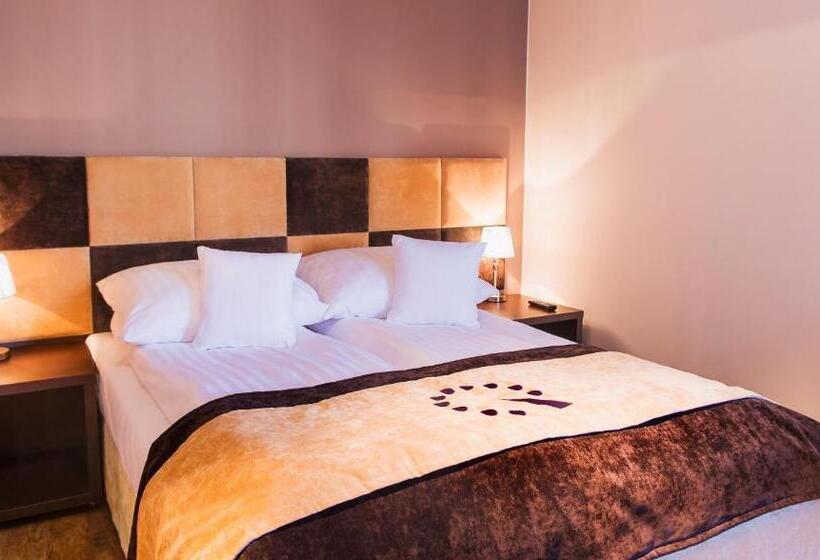 Семейный Номер, Boutique Hotel S Iii Piłsudskiego