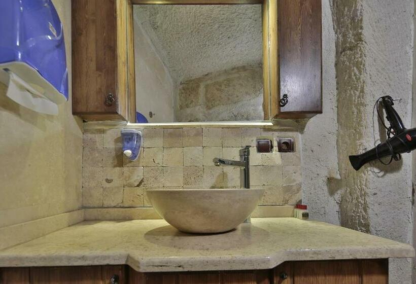 3-Bett-Standardzimmer, View Cave