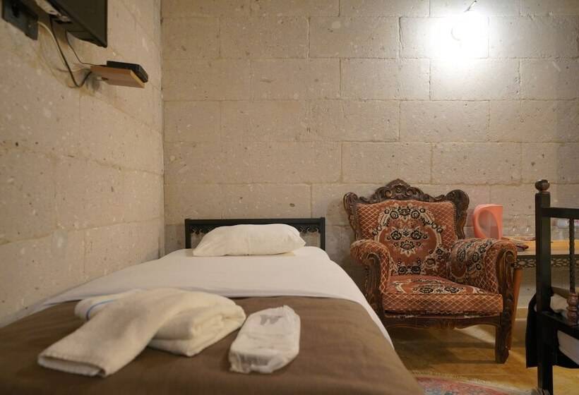 Standardzimmer, View Cave