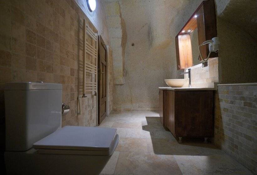 Standardzimmer, View Cave