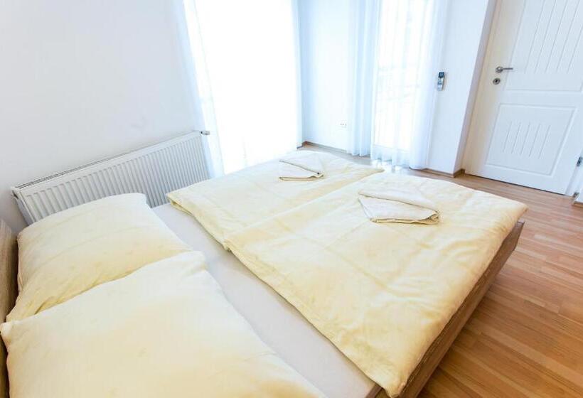 Апартаменты 1 Спальня, Luxury Apartment Hotel Siófok