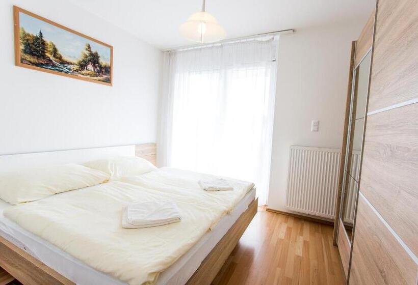 Апартаменты 2 Спальни, Luxury Apartment Hotel Siófok